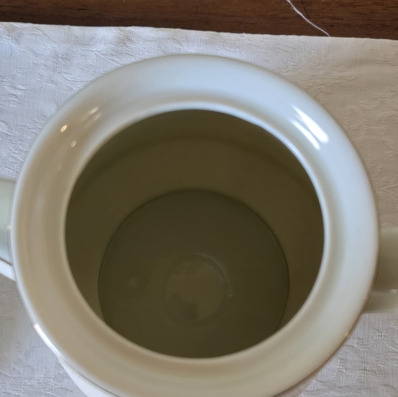 Christmas Coffee Pot - Picture 4 of 4